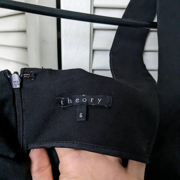 Theory black sheath dress size 6 - Picture 2 of 4